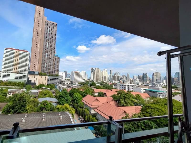 Vtara Sukhumvit 36, Bangkok, 118 Soi Saen Sabai, Phra Kanong, Khlong Toei, Bangkok, 2 Bedrooms, 46 sqm, Condo For Rent, by Sivana Estate, 500410079 - DDproperty.com