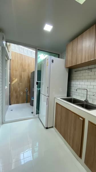 Golden Town Srinakarin-Sukhumvit, Samut Prakan, 133 Moo 4, Bang Mueng, Muang Samut Prakarn, Samut Prakan, 3 Bedrooms, 96 sqm, Townhouse For Rent, by Forty-Six Real Estate Group, 500410096 - DDproperty.com