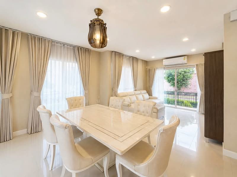 Life Bangkok Boulevard Wongwaen-Rama 9, Bangkok, Kanchanaphisek Road, Saphan Sung, Bangkok, 4 Bedrooms, 207 sqm, Single Detached House For Sale, by สุรพัฒน์ ภูธนากิจ, 500410106 - DDproperty.com