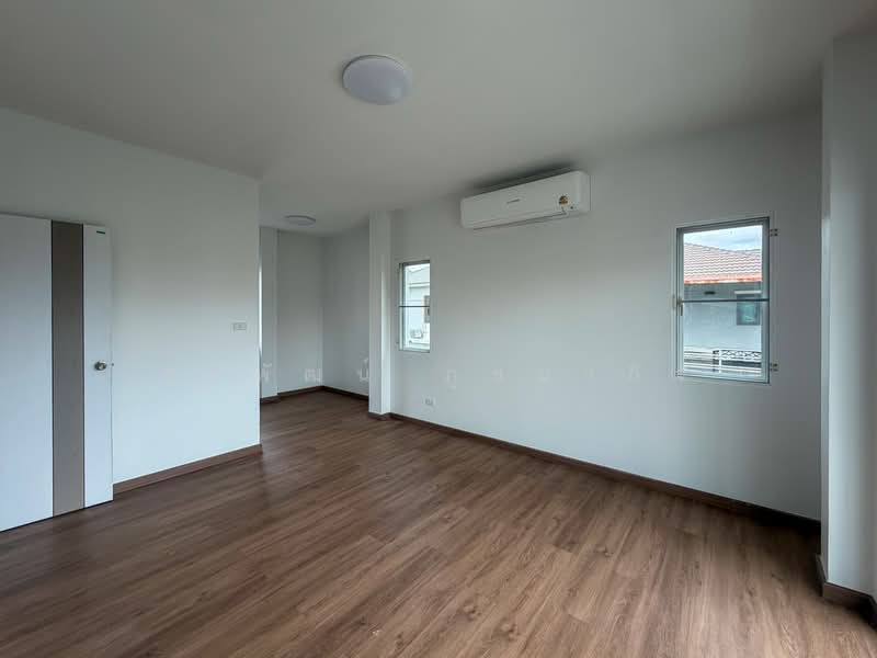 Perfect Place Sukhumvit 77-Suvarnabhumi, Samut Prakan, Lat Krabang Road, Rachathewa, Bang Plee, Samut Prakan, 4 Bedrooms, 170 sqm, Single Detached House For Sale, by สุรพัฒน์ ภูธนากิจ, 500410111 - DDproperty.com