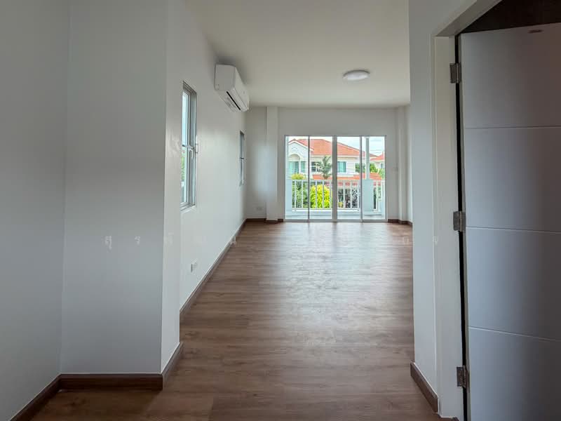 Perfect Place Sukhumvit 77-Suvarnabhumi, Samut Prakan, Lat Krabang Road, Rachathewa, Bang Plee, Samut Prakan, 4 Bedrooms, 170 sqm, Single Detached House For Sale, by สุรพัฒน์ ภูธนากิจ, 500410111 - DDproperty.com