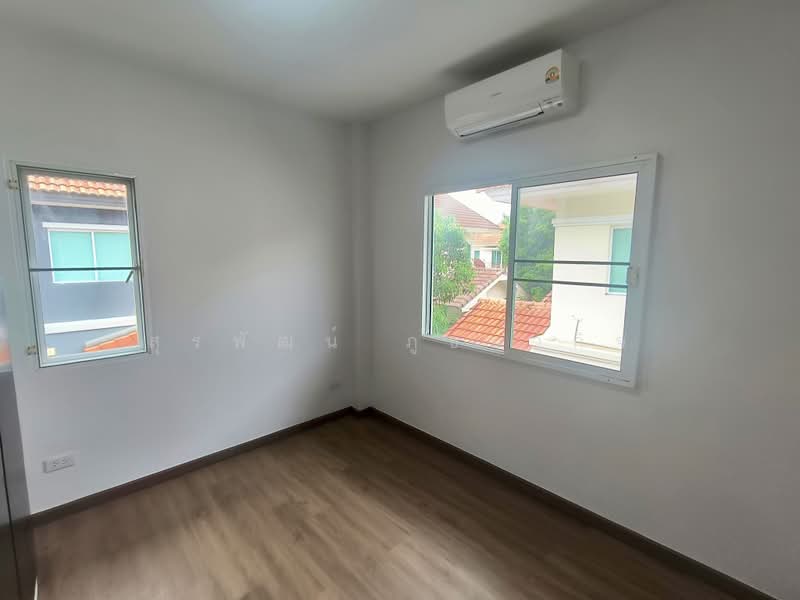 Perfect Place Sukhumvit 77-Suvarnabhumi, Samut Prakan, Lat Krabang Road, Rachathewa, Bang Plee, Samut Prakan, 4 Bedrooms, 170 sqm, Single Detached House For Sale, by สุรพัฒน์ ภูธนากิจ, 500410111 - DDproperty.com