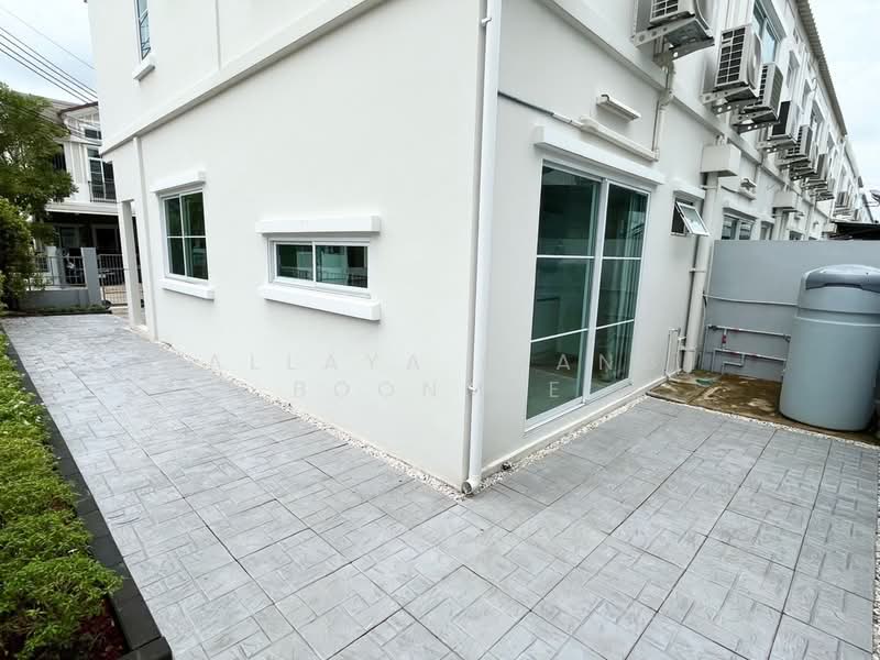 Villaggio 2 Srinakarin-Bangna, Samut Prakan, Buanakarin Road, Bang Kaeo, Bang Plee, Samut Prakan, 2 Bedrooms, 89 sqm, Townhouse For Rent, by Wallaya (Jang) Boonmee, 500410117 - DDproperty.com