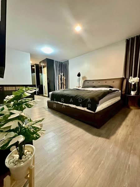 Chaiyaphruek Ramindra Expressway-Chatuchot, Bangkok, Kanchanapisek Road, Sam Wa Tawan Tok, Khlong Sam Wa, Bangkok, 3 Bedrooms, 165 sqm, Single Detached House For Rent, by Airada Parasarn, 500410169 - DDproperty.com