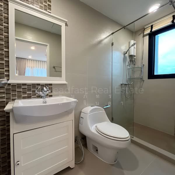 The Crest Phahonyothin 11, Bangkok, Soi Phaholyothin 11 Phaholyothin Road, Samsen Nai, Phaya Thai, Bangkok, 2 Bedrooms, 63 sqm, Condo For Rent, by ธนภัทร ไทยจินดา, 500410172 - DDproperty.com