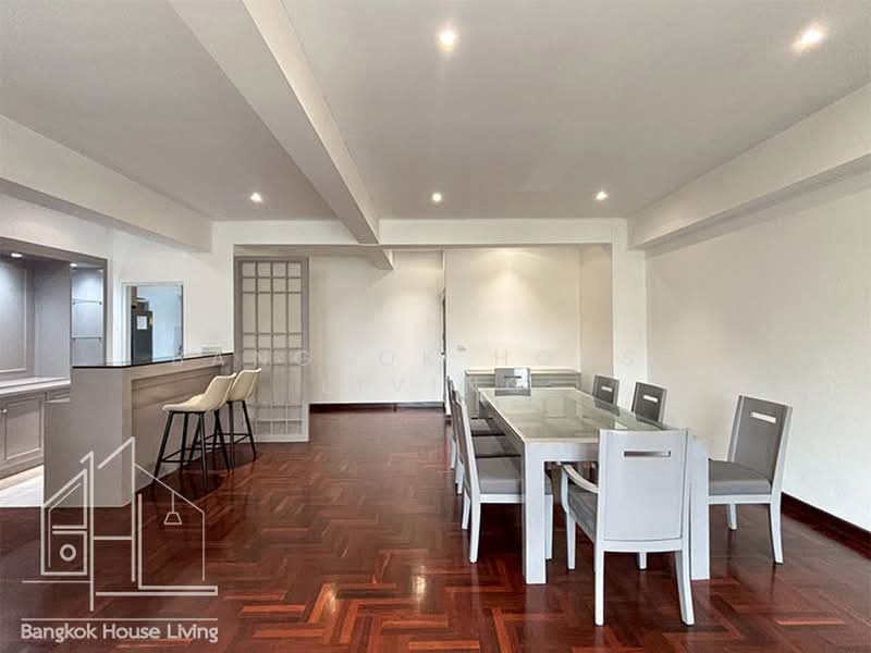 Prompong Mansion, Bangkok, 36 Soi Sukhumvit 39, Khlongtoei Nua, Watthana, Bangkok, 3 Bedrooms, 250 sqm, Condo For Rent, by Bangkok House Living, 500410173 - DDproperty.com