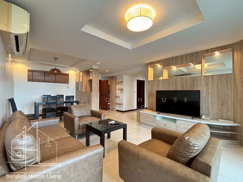 Royal Castle Sukhumvit, Bangkok, 30 Soi Sukhumvit 39, Khlongtoei Nua, Watthana, Bangkok, 3 Bedrooms, 133 sqm, Condo For Rent, by Bangkok House Living, 500410183 - DDproperty.com