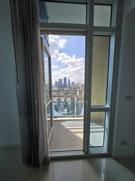 Athenee Residence, Bangkok, 65 Witthayu Road, Lumphini, Pathum Wan, Bangkok, 3 Bedrooms, 216 sqm, Condo For Rent, by Kanya Thiammek, 500410189 - DDproperty.com