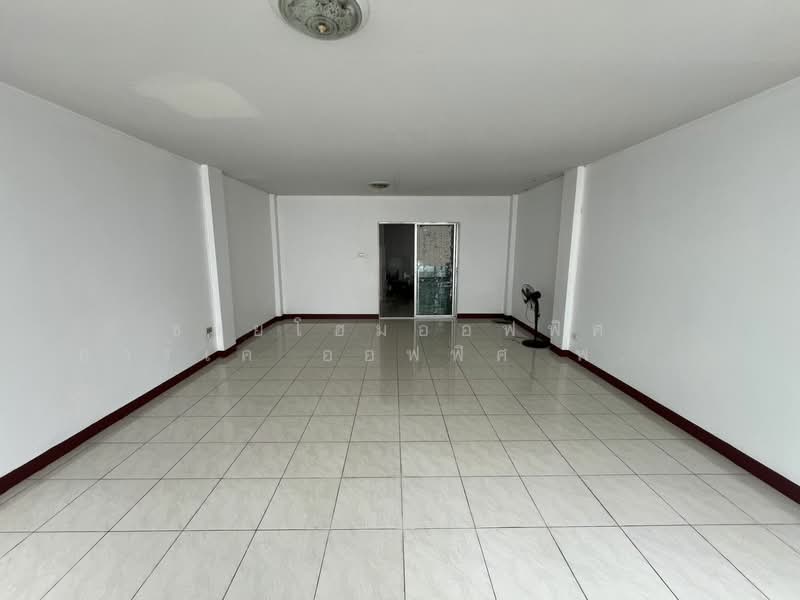 RK Office Park Ramintra - Ramkhamhaeng, Bangkok, Suwinthawong Road, Min Buri, Bangkok, 4 Bedrooms, 280 sqm, Townhouse For Sale, by ขายโฮมออฟฟิศ อาร์เค ออฟฟิศ พาร์ค (RK Office Park) ร่มเกล้าสุวรรณภูมิ, 500410208 - DDproperty.com