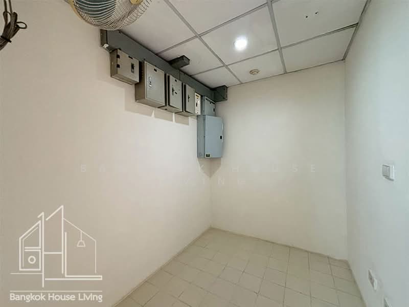 GM Height, Bangkok, Soi Sukhummvit 22, Khong Tan, Khlong Toei, Bangkok, 3 Bedrooms, 215 sqm, Apartment For Rent, by Bangkok House Living, 500410222 - DDproperty.com