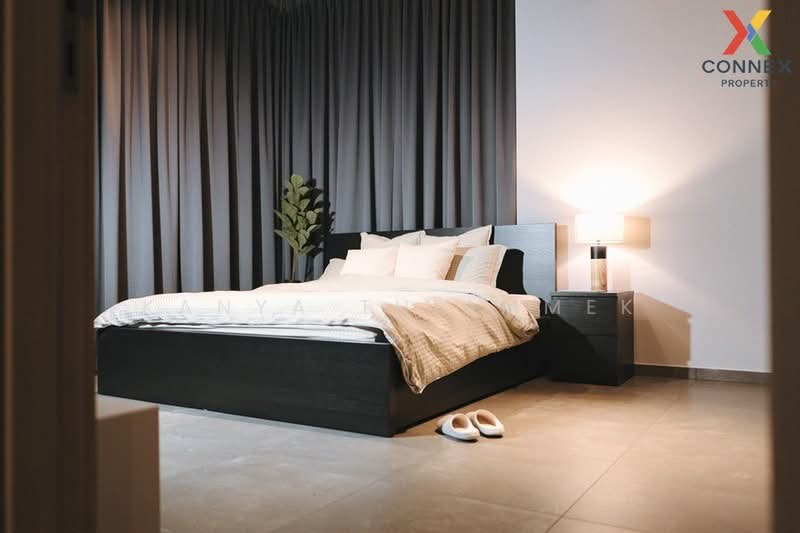 The Lofts Asoke, Bangkok, Sukhumvit 21 Road, Khlongtoei Nua, Watthana, Bangkok, 2 Bedrooms, 87 sqm, Condo For Rent, by Kanya Thiammek, 500410244 - DDproperty.com