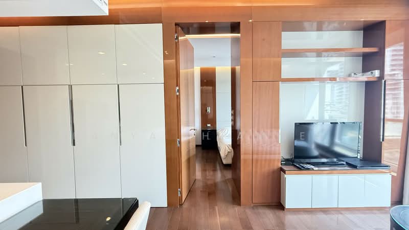 The Address Sukhumvit 28, Bangkok, 1 Soi Sukhumvit 28, Khong Tan, Khlong Toei, Bangkok, 1 Bedroom, 45 sqm, Condo For Rent, by Kanya Thiammek, 500410254 - DDproperty.com