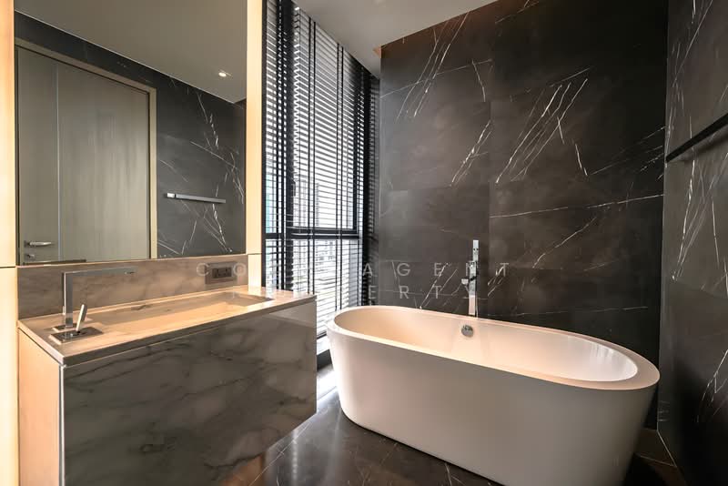The Monument Thonglor, Bangkok, 998 Thonglor Road, Khlong Tan Nua, Watthana, Bangkok, 2 Bedrooms, 125 sqm, Condo For Rent, by Cozy Agent Property, 500410276 - DDproperty.com