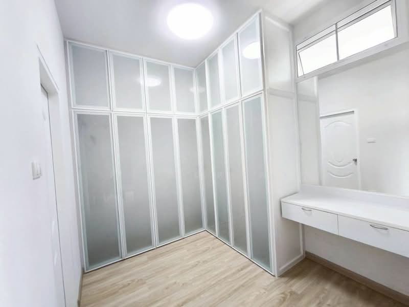 ให้เช่าบ้านเดี่ยว ม.ซีซั่นวัลเล่ย์ สวนเสือ ศรีราชา, Chon Buri (Pattaya), Surasak, Si Racha, Chon Buri (Pattaya), 3 Bedrooms, 180 sqm, Single Detached House For Rent, by Dusit Saengfa, 500410289 - DDproperty.com