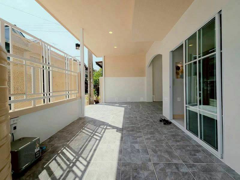 บัวทองธานี พาร์ค, Nonthaburi, Bang Bua Thong, Nonthaburi, 5 Bedrooms, 100 sqm, Townhouse For Sale, by สรภพ ยอดไชย (สีฝุ่น), 500410291 - DDproperty.com