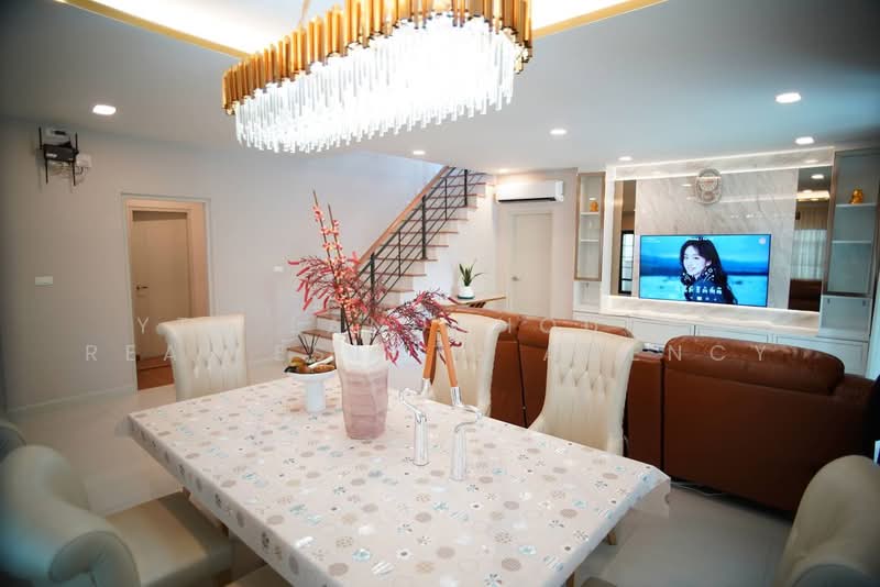 Centro Bangna, Samut Prakan, 111 Soi 3, Bang Kaeo, Bang Plee, Samut Prakan, 4 Bedrooms, 265 sqm, Single Detached House For Rent, by YTD Land&houses Real Estate Agency, 500410294 - DDproperty.com