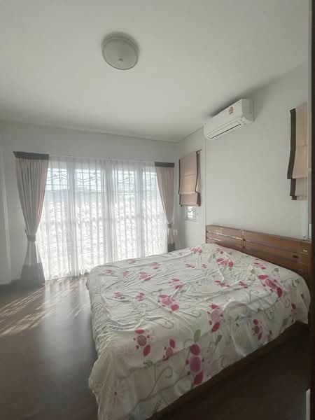 ให้เช่าบ้านเดี่ยวหลังใหญ่ ม.เลควัลเล่ย์ บ่อวิน ศรีราชา, Chon Buri (Pattaya), Bo Win, Si Racha, Chon Buri (Pattaya), 3 Bedrooms, 200 sqm, Single Detached House For Rent, by Dusit Saengfa, 500410298 - DDproperty.com