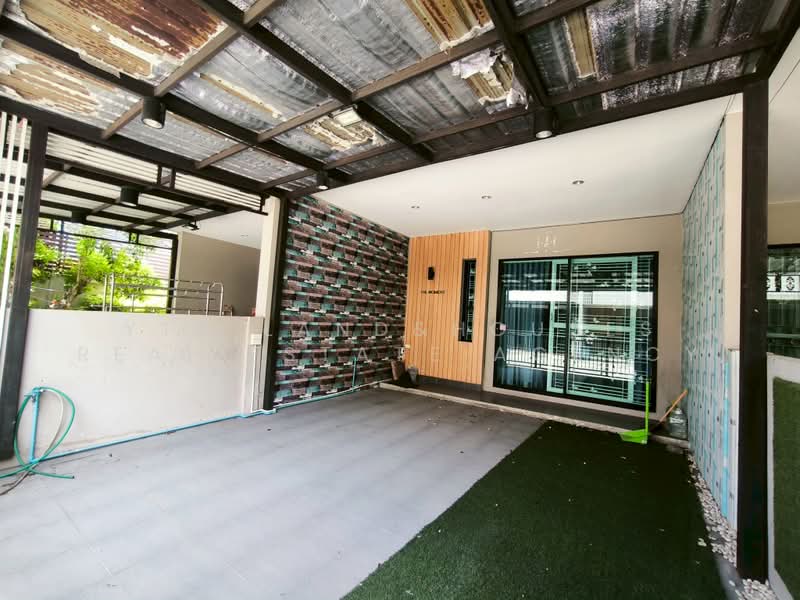 The Canvas Sukhumvit-Samrong : เดอะ แคนวาส สุขุมวิท-สำโรง, สมุทรปราการ, ถนนทางรถไฟสายเก่าปากน้ำ, สำโรง, พระประแดง, สมุทรปราการ, 100 ตร.ม., ทาวน์เฮ้าส์ ขาย, โดย YTD Land&houses Real Estate Agency, 500410316 - DDproperty.com