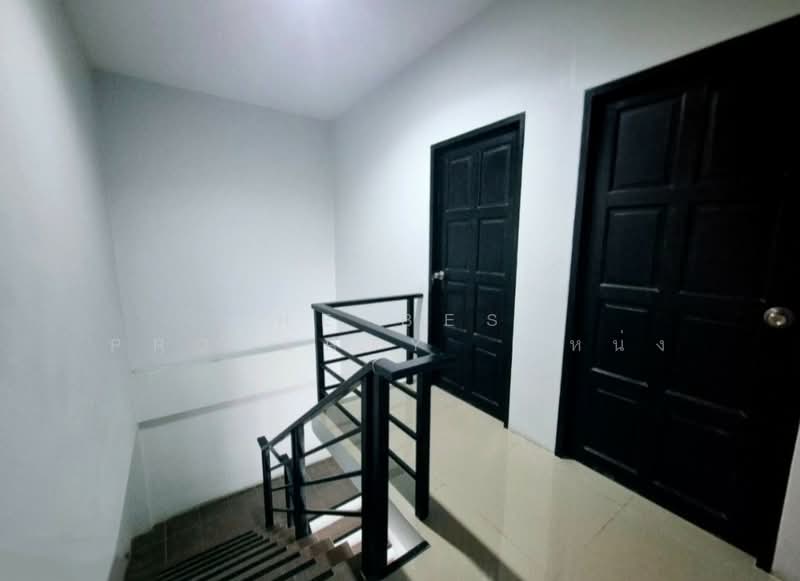 หมู่บ้านการ์เด้นวิลล์ (Garden Ville) สำนักบก ชลบุรี, Chon Buri (Pattaya), Sanak Bok, Muang Chon Buri, Chon Buri (Pattaya), 3 Bedrooms, 120 sqm, Townhouse For Sale, by The Best Property แหน่ง, 500410320 - DDproperty.com