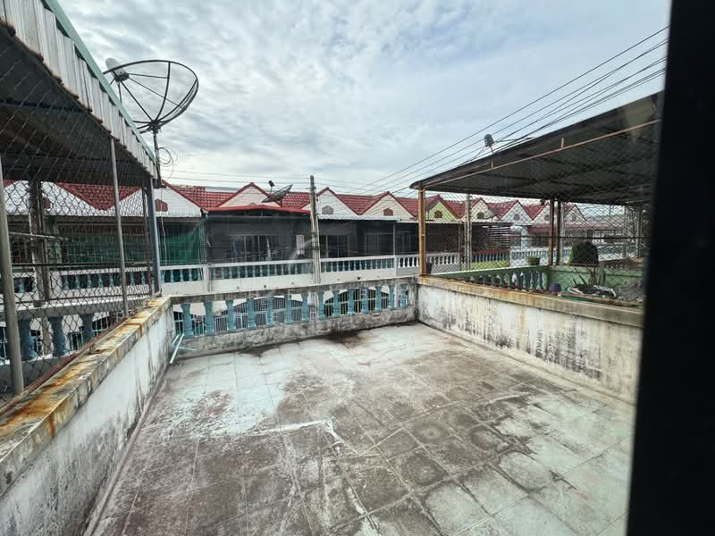 ทาวน์เฮ้าส์ดอนหัวฬ่อ ชลบุรี, Chon Buri (Pattaya), Don Hualo, Muang Chon Buri, Chon Buri (Pattaya), 4 Bedrooms, 100 sqm, Townhouse For Sale, by The Best Property กีต้าร์, 500410325 - DDproperty.com