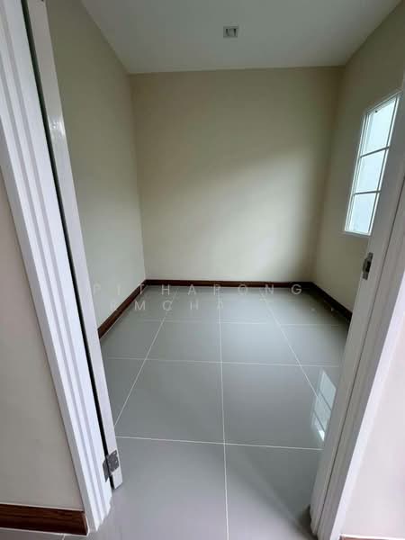 Golden Town Vibhavadi - Rangsit, Pathum Thani, Phaholyothin Road, Khlong Nung, Khlong Luang, Pathum Thani, 4 Bedrooms, 120 sqm, Townhouse For Rent, by Pithapong Sermchatcharoenkan, 500410334 - DDproperty.com