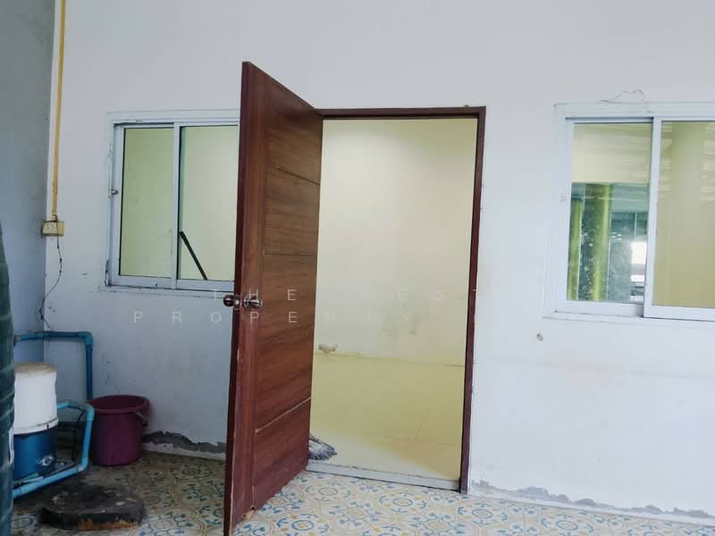 อาคารพาณิชย์นอกเมือง สุรินทร์, Surin, Nok Muang, Muang Surin, Surin, , 150 sqm, Shophouse For Sale, by The Best Property ต้อม, 500410338 - DDproperty.com