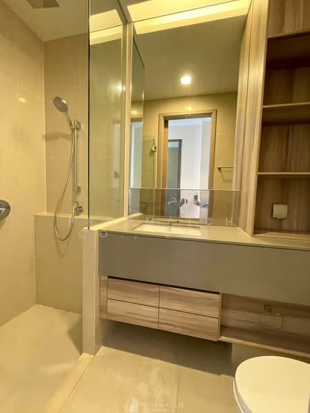 The Esse Asoke, Bangkok, 333 Soi Sukhumvit 21, Sukhumvit Road, Khlongtoei Nua, Watthana, Bangkok, 1 Bedroom, 37 sqm, Condo For Rent, by PROPMATCH CO., LTD., 500410341 - DDproperty.com