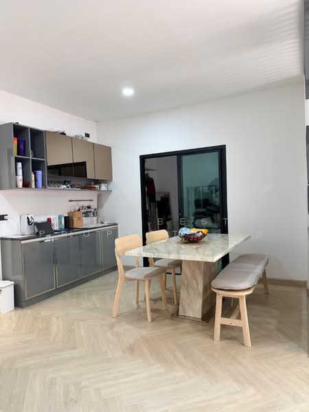 มณีรินทร์ เดอะคอทเทจ อ่างศิลา (Maneerin The Cottage Angsila) ชลบุรี, Chon Buri (Pattaya), Samed, Muang Chon Buri, Chon Buri (Pattaya), 4 Bedrooms, 110 sqm, Townhouse For Sale, by The Best Property ยุ้ย, 500410347 - DDproperty.com