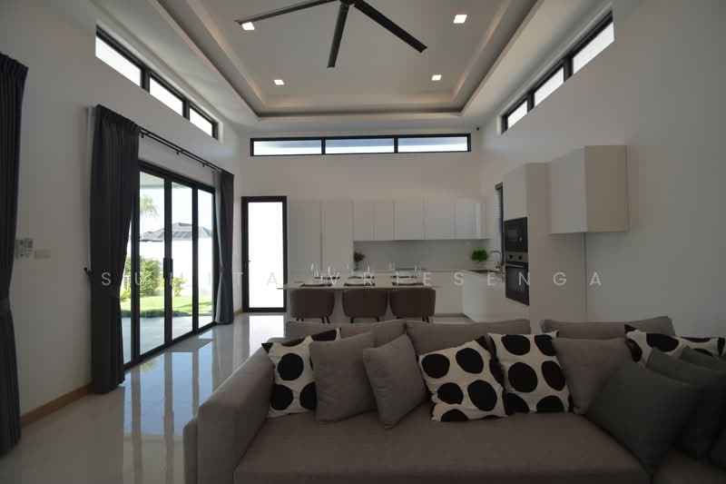 Modern Private Pool Villas in Hua Hin | No Common Area Fees | Starting from THB 6.99 Million, Prachuap Khiri Khan, Hin Lek Fai, Hua Hin, Prachuap Khiri Khan, 2 Bedrooms, 178 sqm, Single Detached House For Sale, by Sumita Vriesenga, 500410378 - DDproperty.com
