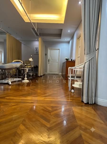 ให้เช่า คลินิก จตุจักร (Chatuchak) 1,750 ตร.ม. 101 ตร.วา., Bangkok, Jom Phon, Chatuchak, Bangkok, , 1,750 sqm, Business For Rent, by Tida phanthonglarptawee, 500410381 - DDproperty.com