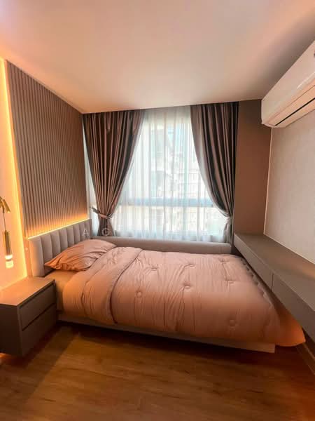 The Kris Ratchada 17, Bangkok, Inthamara 45 Alley, Din Daeng, Bangkok, 2 Bedrooms, 45 sqm, Condo For Rent, by Agentbkk, 500410382 - DDproperty.com