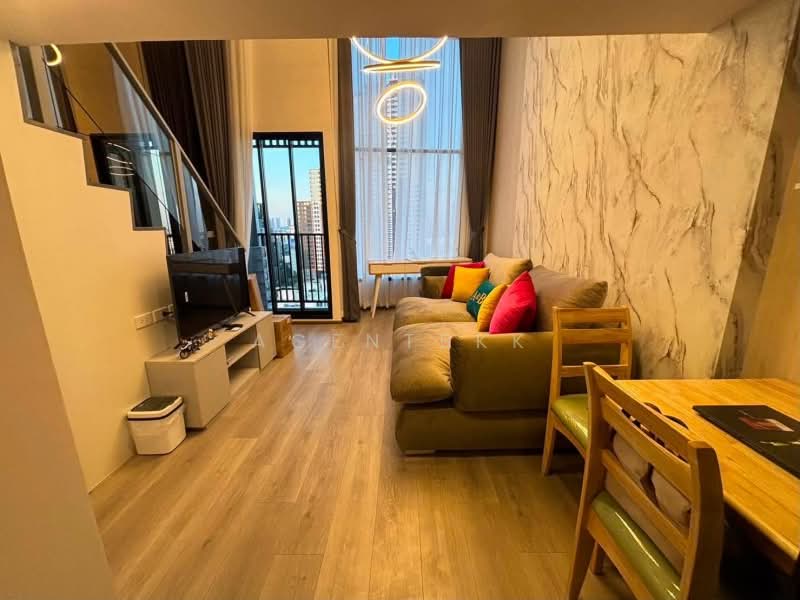SOHO Bangkok Ratchada, Bangkok, 74 Pracha Rat Bamphen Rd, Huai Khwang, Bangkok, 1 Bedroom, 38 sqm, Condo For Rent, by Agentbkk, 500410390 - DDproperty.com