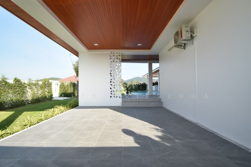 Brand New Luxury Pool Villa | Hua Hin Soi 112 Price Reduced by 1 Million Baht – Now Only 9.99 Milli, Prachuap Khiri Khan, Thap Tai, Hua Hin, Prachuap Khiri Khan, 4 Bedrooms, 269 sqm, Single Detached House For Sale, by Sumita Vriesenga, 500410400 - DDproperty.com