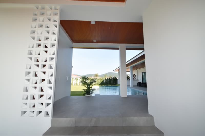 Brand New Luxury Pool Villa | Hua Hin Soi 112 Price Reduced by 1 Million Baht – Now Only 9.99 Milli, Prachuap Khiri Khan, Thap Tai, Hua Hin, Prachuap Khiri Khan, 4 Bedrooms, 269 sqm, Single Detached House For Sale, by Sumita Vriesenga, 500410400 - DDproperty.com