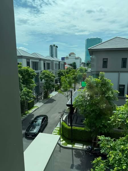 Baan Klang Muang Classe Ratchayothin, Bangkok, Chatuchak, Bangkok, 3 Bedrooms, 228 sqm, Townhouse For Rent, by NR agent, 500410411 - DDproperty.com