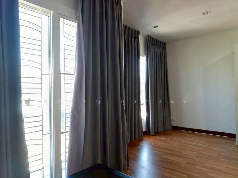 The Trust Townhome Rangsit-Klong 1 : เดอะทรัสต์ ทาวน์โฮม รังสิต-คลอง 1, ปทุมธานี, ซอยรังสิต-นครนายก 23, ประชาธิปัตย์, ธัญบุรี, ปทุมธานี, 134 ตร.ม., ทาวน์เฮ้าส์ ให้เช่า, โดย ศุภพิชญ์ บุรานนท์, 500410432 - DDproperty.com
