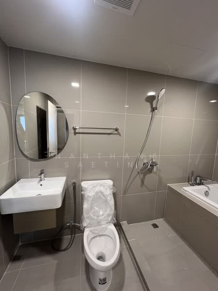 COBE Ratchada-Rama 9, Bangkok, Thiam Ruammit Road, Huai Khwang, Bangkok, 4 Bedrooms, 136 sqm, Condo For Rent, by Nanthana SaeTing, 500410433 - DDproperty.com