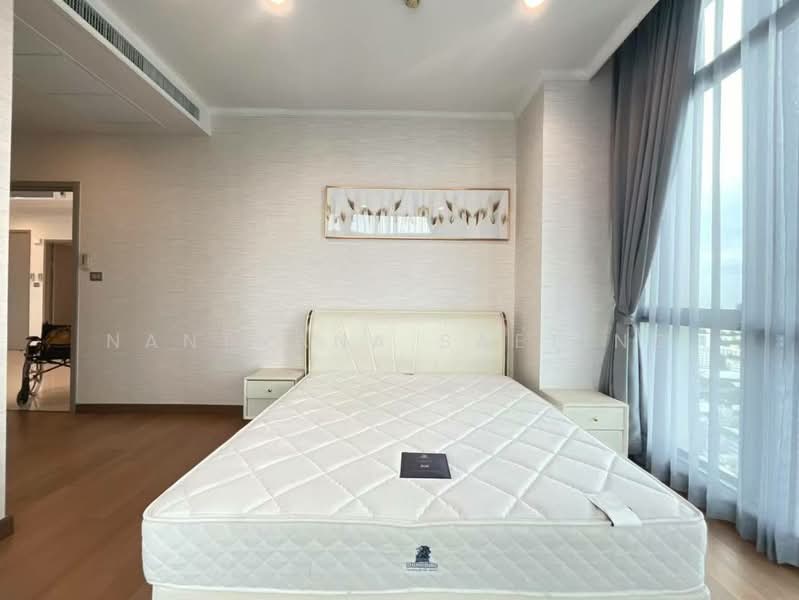 Supalai Oriental Sukhumvit 39, Bangkok, Soi Sukhumvit 39, Khlong Tan Nua, Watthana, Bangkok, 3 Bedrooms, 180 sqm, Condo For Rent, by Nanthana SaeTing, 500410450 - DDproperty.com