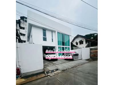 ขาย - Maroon Ratchada 32 : มารูน รัชดา 32, กรุงเทพ