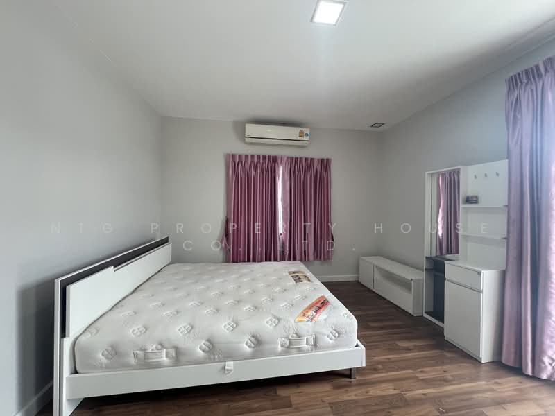 Mantana Lake Watcharapol, Bangkok, Sukhaphiban 5 Road, O-Ngoen, Sai Mai, Bangkok, 3 Bedrooms, 165 sqm, Single Detached House For Rent, by NTG Property House Co.,Ltd., 500410465 - DDproperty.com