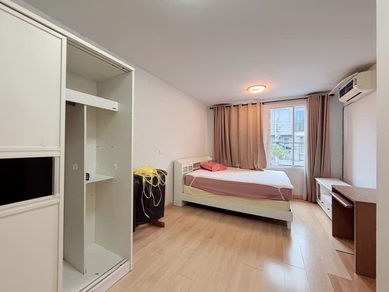 Areeya Daily Kaset-Nawamintr, Bangkok, Ladplakhao Road, Chorake Bua, Lat Phrao, Bangkok, 3 Bedrooms, 170 sqm, Townhouse For Sale, by Ashiraya Suwannin, 500410482 - DDproperty.com