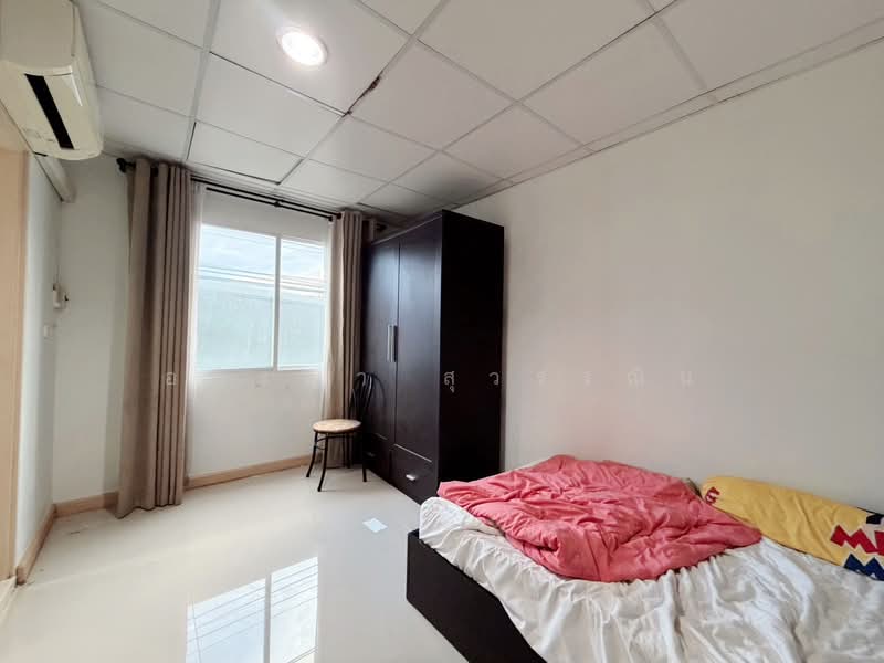 Areeya Daily Kaset-Nawamintr, Bangkok, Ladplakhao Road, Chorake Bua, Lat Phrao, Bangkok, 3 Bedrooms, 170 sqm, Townhouse For Sale, by Ashiraya Suwannin, 500410482 - DDproperty.com