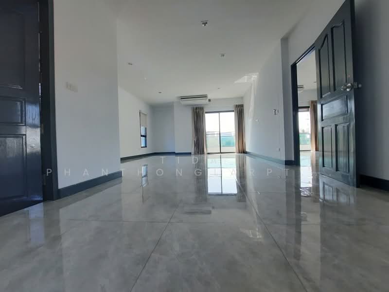 ให้เช่า ออฟฟิศ สุทธิสาร (Sutthisan) 399 ตร.ม, กรุงเทพ, สามเสนนอก, ห้วยขวาง, กรุงเทพ, 399 ตร.ม., สำนักงาน ให้เช่า, โดย Tida phanthonglarptawee, 500410488 - DDproperty.com