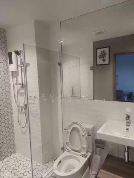 Altitude Unicorn Sathorn-Tha Phra, Bangkok, Ratchaphruek Road, Talat Plu, Thon Buri, Bangkok, 1 Bedroom, 24 sqm, Condo For Rent, by Sompob Buaparungsri, 500410490 - DDproperty.com