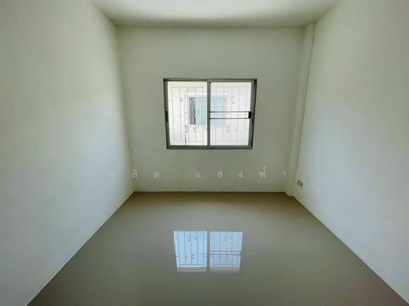 ขายทาวน์โฮม ม.เดอะพลัส ไร่กล้วย ศรีราชา, Chon Buri (Pattaya), Surasak, Si Racha, Chon Buri (Pattaya), 3 Bedrooms, 65 sqm, Townhouse For Sale, by Dusit Saengfa, 500410491 - DDproperty.com