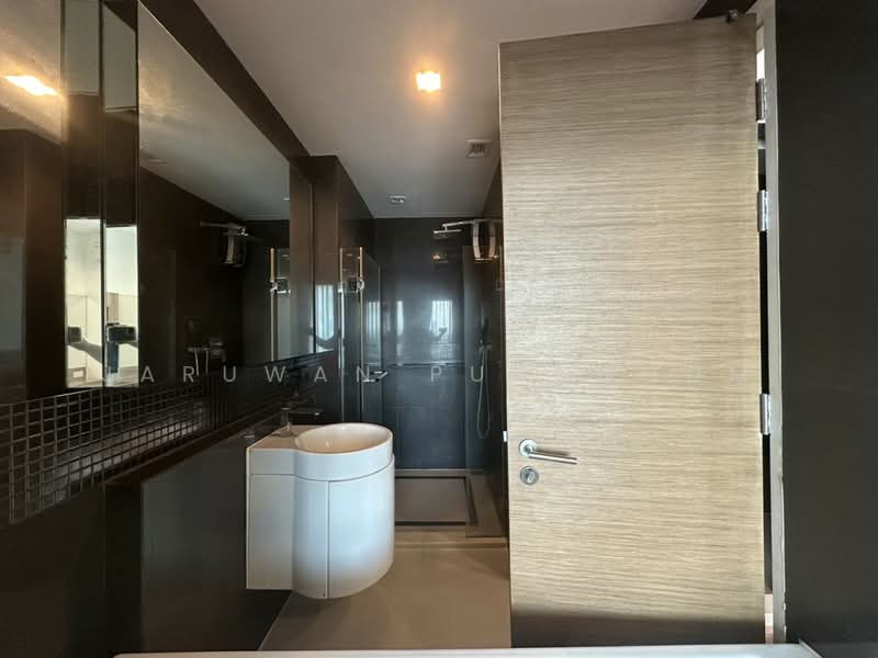 Rhythm Sukhumvit 50 : ริทึ่ม สุขุมวิท 50, กรุงเทพ, 8 ซอยสุขุมวิท 50 ถนนสุมขุมวิท, พระโขนง, คลองเตย, กรุงเทพ, 45 ตร.ม., คอนโด ให้เช่า, โดย Jaruwan Pungnoom, 500410506 - DDproperty.com