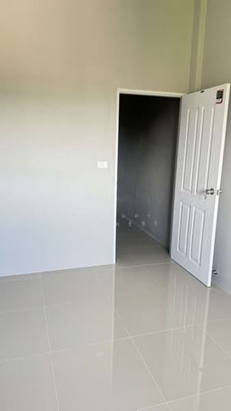 บางน้ำเปรี้ยว, Chachoengsao, Phrong A-kat, Bang Nam Prieo, Chachoengsao, , 144 sqm, Shophouse For Sale, by จิระเมศร์ วราสิทธิ์สิริ, 500410523 - DDproperty.com