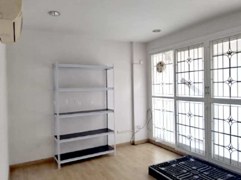 บ้านกลางเมือง ลาดพร้าว-เสนา 2, Bangkok, ลาดพร้าว-วังหิน, Lat Phrao, Bangkok, 3 Bedrooms, 157 sqm, Townhouse For Sale, by วรินทร กูลจีรัง, 500410553 - DDproperty.com