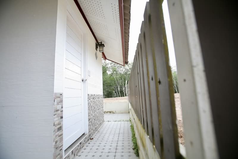 ขายบ้านเดี่ยวชั้นครึ่งเป็นบ้านส่วนตัว, ระยอง, ชากโดน, แกลง, ระยอง, 218 ตร.ม., บ้านเดี่ยว ขาย, โดย วิรณี, 500410562 - DDproperty.com