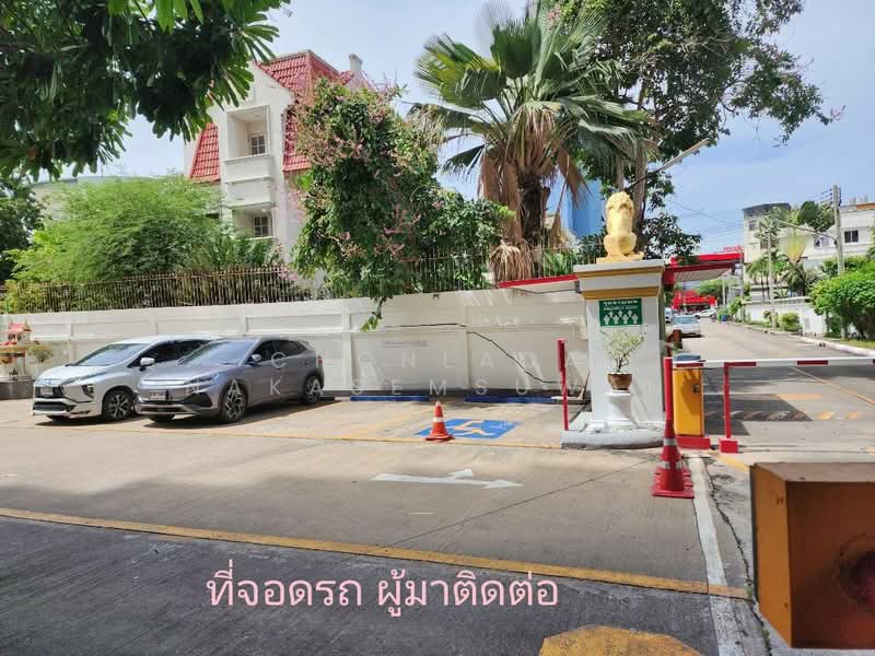Ma Maison Condo, Bangkok, 359 Inthra Phon Rd, Wang Thonglang, Bangkok, 5 Bedrooms, 1,499 sqm, Condo For Sale, by Chonlada Nakasemsuwan, 500410592 - DDproperty.com